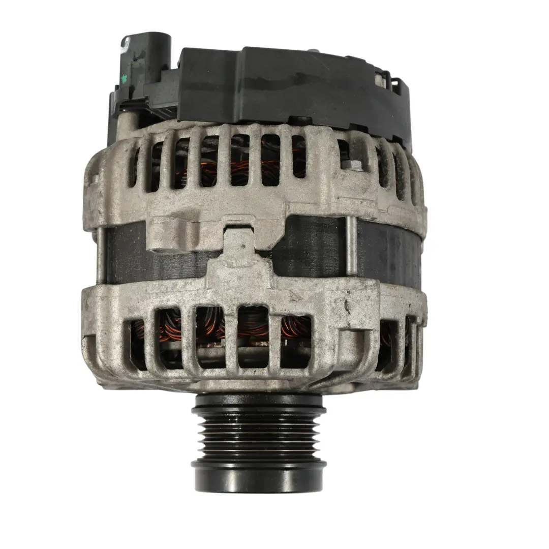 Alternatore Generatore Bosch A180 Benzina per Mercedes W176 W242 W246 con numero di parte A0009061903 Mercedes W176 W242 W246 Alternatore Generatore Bosch A180 Benzina - SKU A0009061903-1 - Numero di parte A0009061903