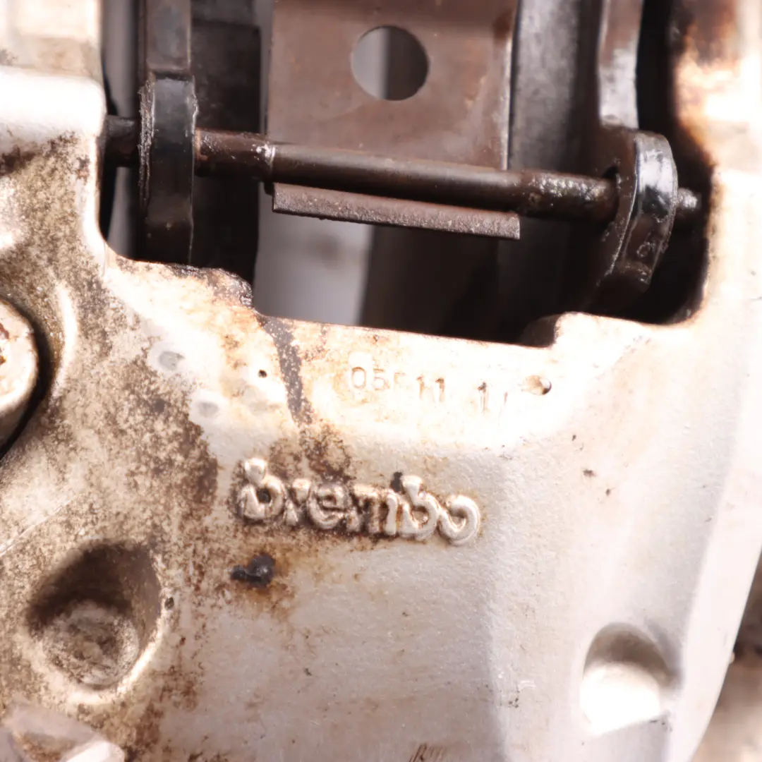 Brake Caliper Front Right O/S Sliver to Mercedes SLK 55 R171 AMG with Part number A0034204883 Mercedes SLK 55 R171 AMG Brake Caliper Front Right O/S Sliver - SKU A0034204883 - Part number A0034204883