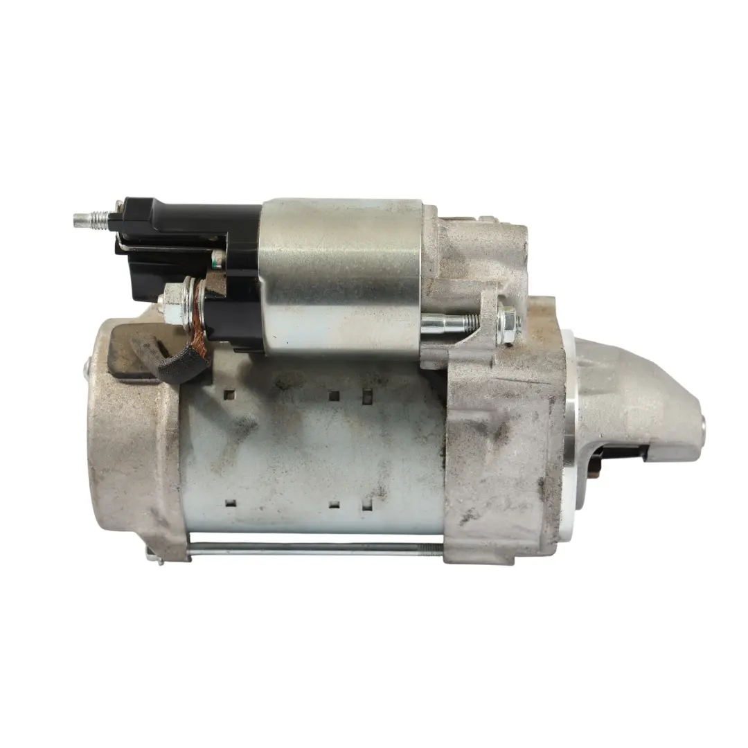 Starter Motor Mercedes W204 W212 Sprinter W906 OM651 Diesel Engine to with Part number A0061514501 Starter Motor Mercedes W204 W212 Sprinter W906 OM651 Diesel Engine - SKU A0061514501-1 - Part number A0061514501