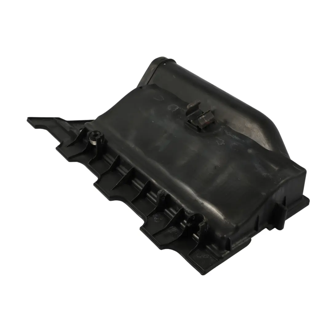 Mercedes W204 C209 W212 C63 AMG Boîtier Filtre Admission Air Gauche - SKU A1560920303 - Numéro de pièce A1560920303