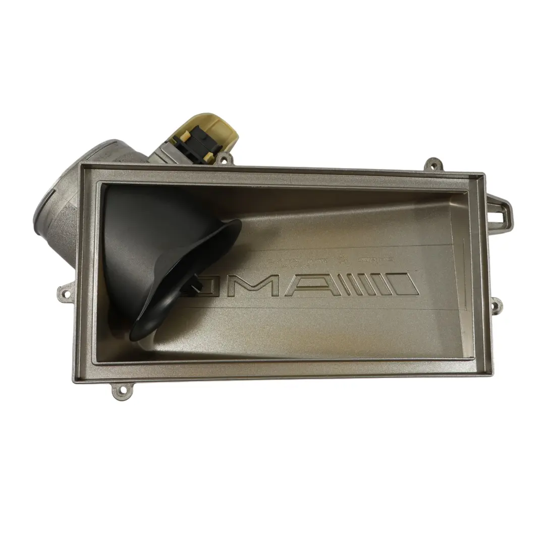 C63 AMG Boîtier De Filtre À Air Gauche pour Mercedes W204 C209 W212 à propos du numéro de pièce A1560940506 Mercedes W204 C209 W212 C63 AMG Boîtier De Filtre À Air Gauche - SKU A1560940506 - Numéro de pièce A1560940506
