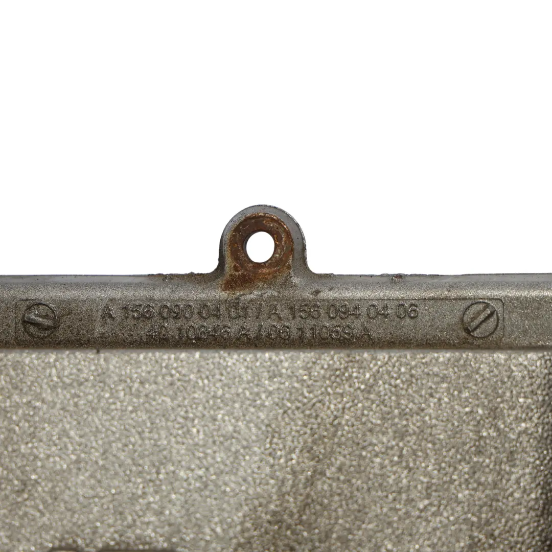 C63 AMG Obudowa Filtra Powietrza Prawa do Mercedes W204 C209 W212 o numerze A1560940606 Mercedes W204 C209 W212 C63 AMG Obudowa Filtra Powietrza Prawa - SKU A1560940606 - Numer Części A1560940606