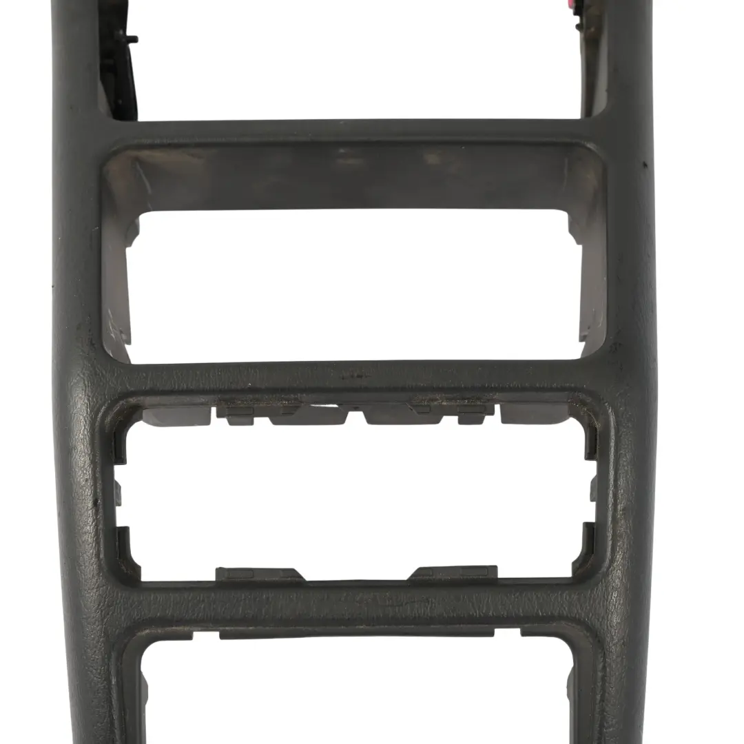 Garniture Ventilation Arrière De La Console Centrale pour Mercedes W163 à propos du numéro de pièce A1636830654 Mercedes W163 Garniture Ventilation Arrière De La Console Centrale - SKU A1636830654 - Numéro de pièce A1636830654