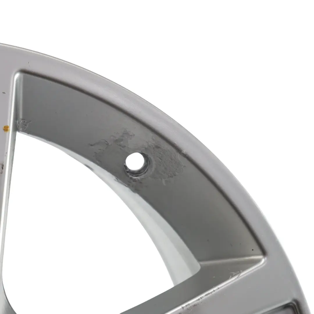 Argento Cerchio In Lega 18" 8J ET:60 A 5 Razze per Mercedes ML W164 con numero di parte A1644015702 Mercedes ML W164 Argento Cerchio In Lega 18" 8J ET:60 A 5 Razze - SKU A1644015702-1 - Numero di parte A1644015702