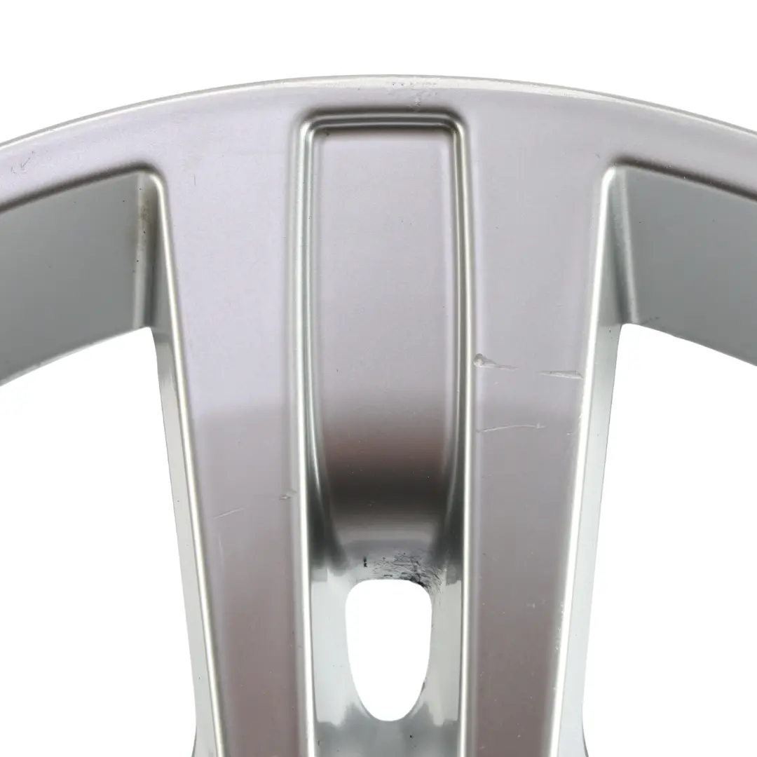 Argento Cerchio In Lega 18" 8J ET:60 A 5 Razze per Mercedes ML W164 con numero di parte A1644015702 Mercedes ML W164 Argento Cerchio In Lega 18" 8J ET:60 A 5 Razze - SKU A1644015702-2 - Numero di parte A1644015702