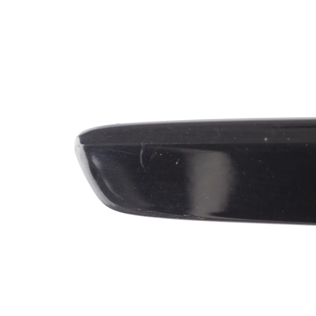 Moldura Puerta Delantera Exterior Izquierdo Negro Obsidiana - 197 para Mercedes W164 con número de pieza A1646900062 Mercedes W164 Moldura Puerta Delantera Exterior Izquierdo Negro Obsidiana - 197 - SKU A1646900062-OB - Número de pieza A1646900062