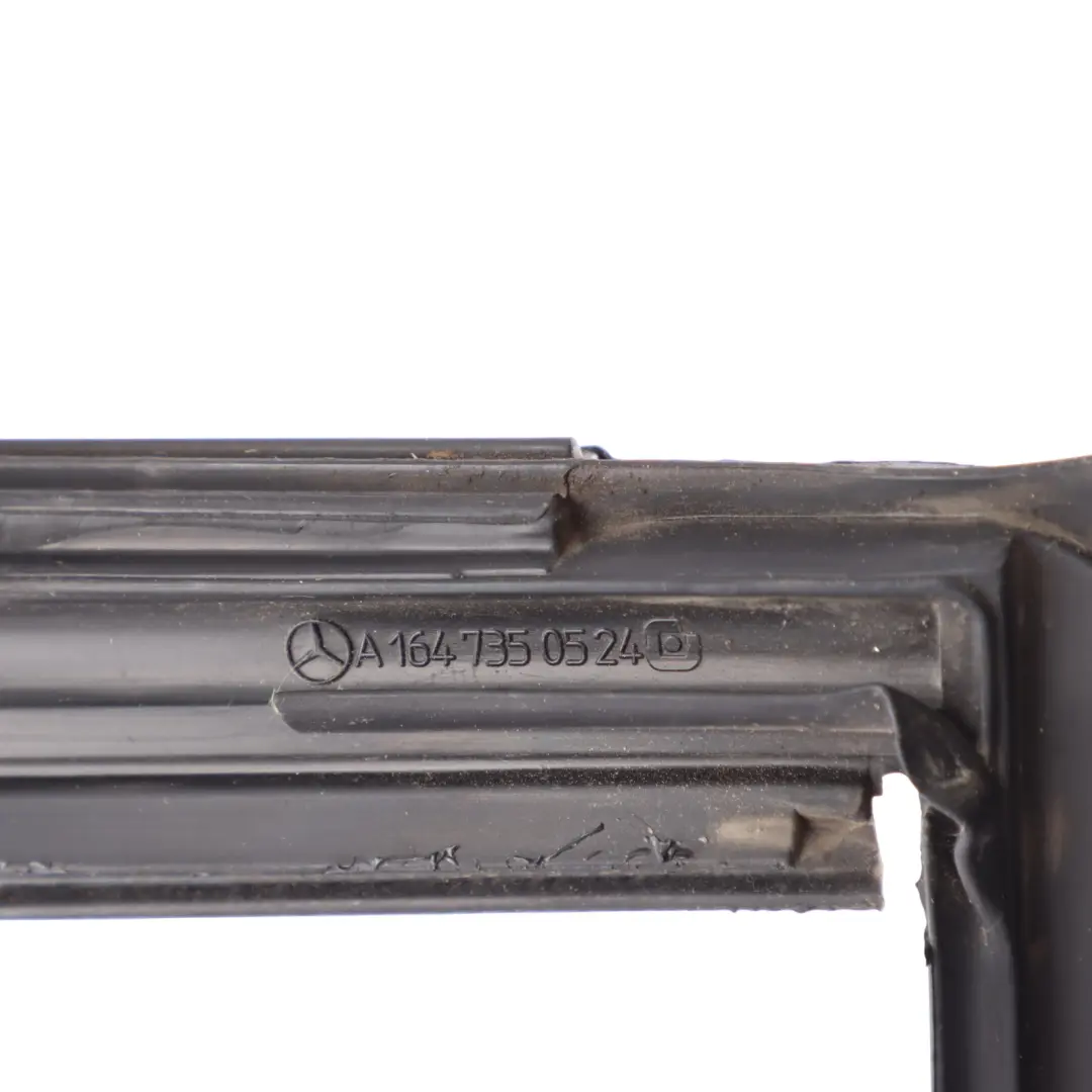 Quarter Window Seal Gasket Rubber Rear Left N/S A1647350524 to Mercedes GL X164 with Part number A1647300555 Mercedes GL X164 Quarter Window Seal Gasket Rubber Rear Left N/S A1647350524 - SKU A1647300555-1 - Part number A1647300555