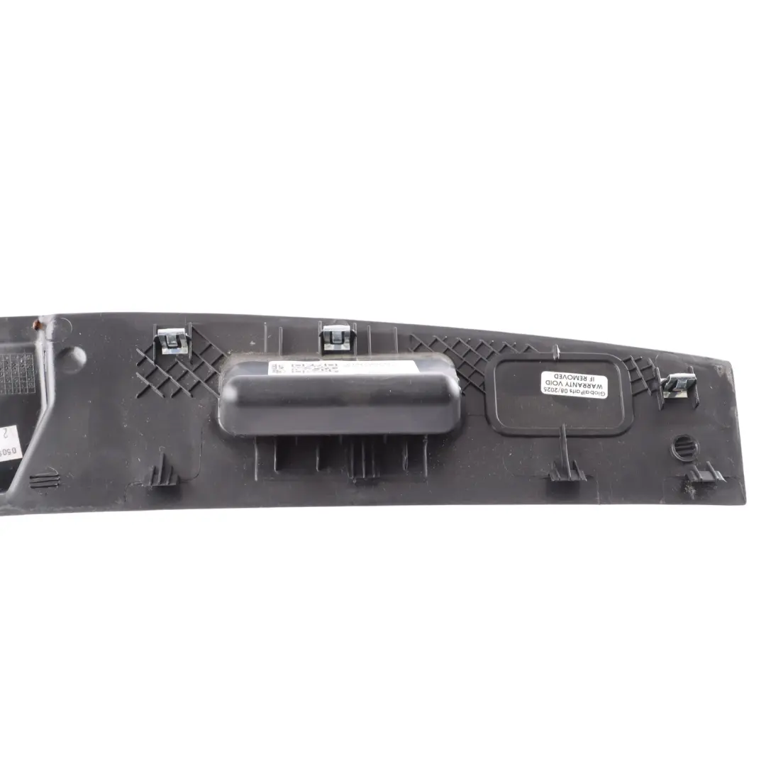 Mercedes ML W164 Couvercle de panneau de garniture de hayon Noir - SKU A1647400030 - Numéro de pièce A1647400030