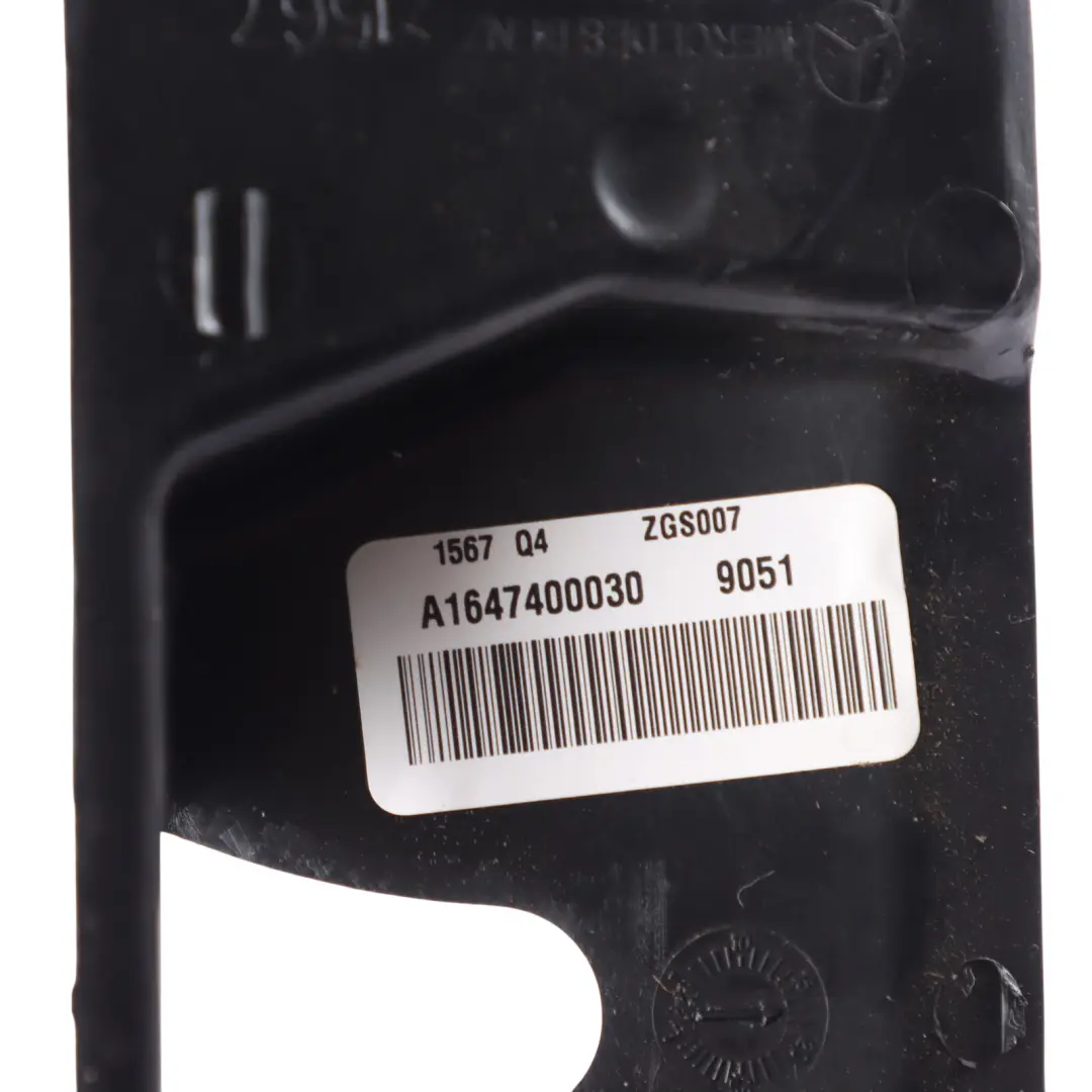 Mercedes ML W164 Osłona Listwa Klapy Bagażnika Czarna - SKU A1647400030 - Numer Części A1647400030