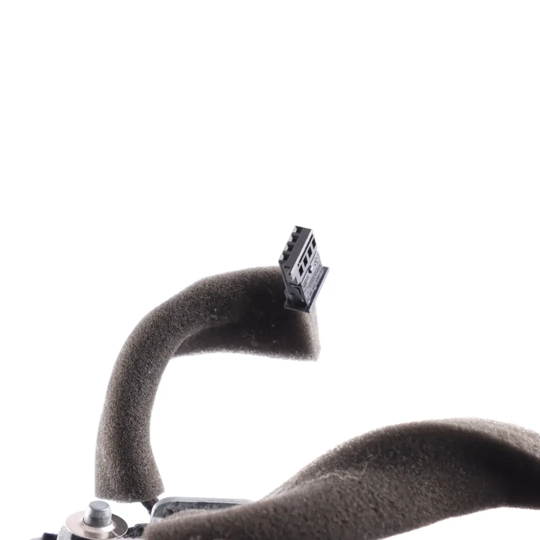 View Mirror Interior Black to Mercedes ML W164 Rear with Part number A1648104517 Mercedes ML W164 Rear View Mirror Interior Black - SKU A1648104517 - Part number A1648104517