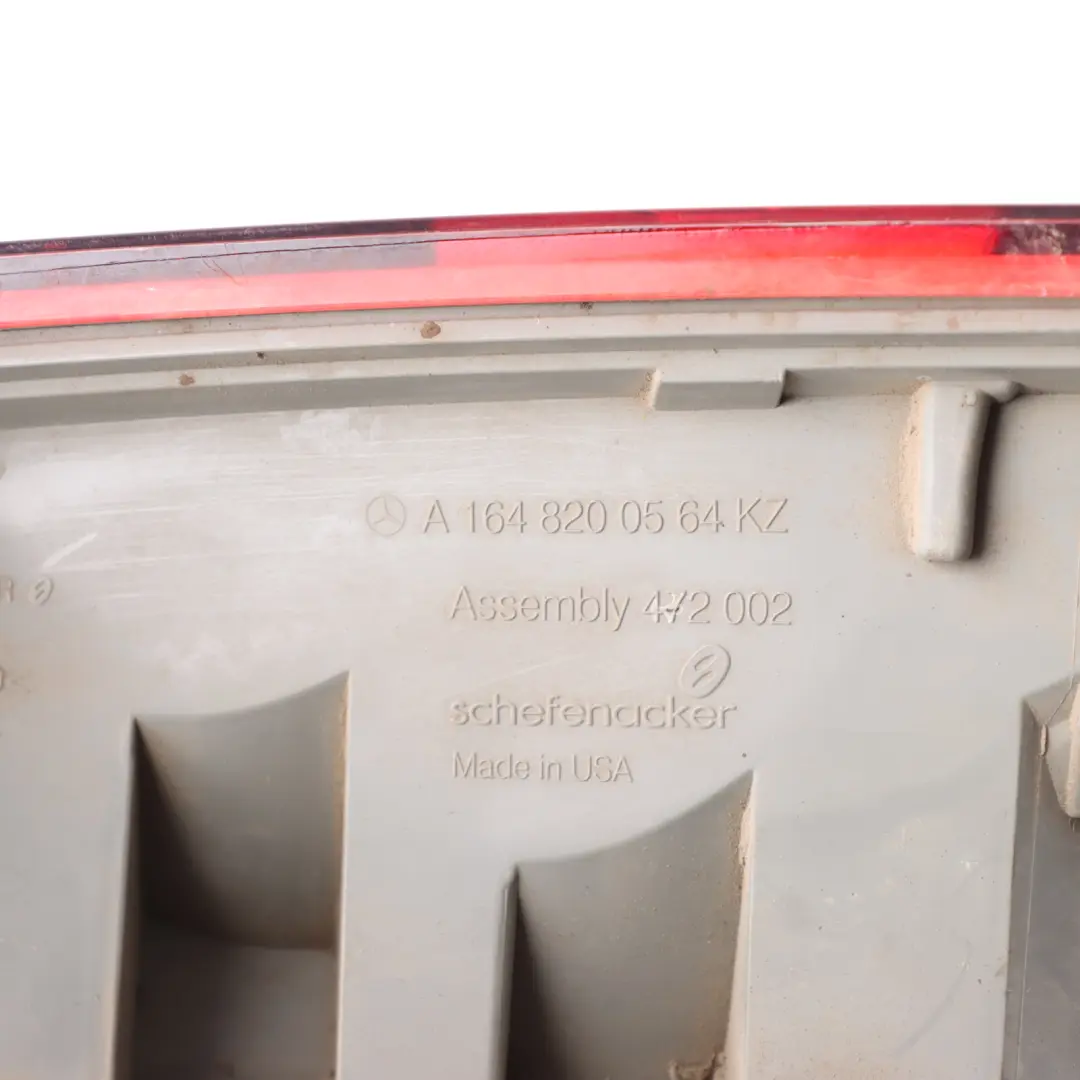 Rück leuchte Licht rechts Seitenwand Rück für Mercedes GL X164 mit Teilenummer A1648204264 Mercedes GL X164 Rück leuchte Licht rechts Seitenwand Rück - SKU A1648204264 - Teilenummer A1648204264