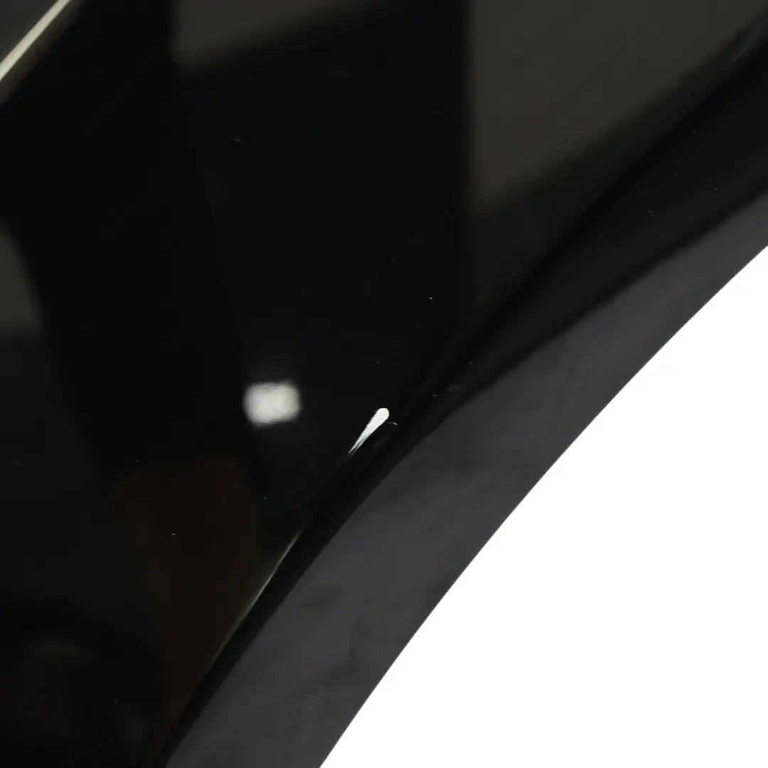 Seitenverkleidung Vorne Links Kotflügel Obsidian Schwarz - 197 für Mercedes ML W164 mit Teilenummer A1648810101 Mercedes ML W164 Seitenverkleidung Vorne Links Kotflügel Obsidian Schwarz - 197 - SKU A1648810101-OB - Teilenummer A1648810101