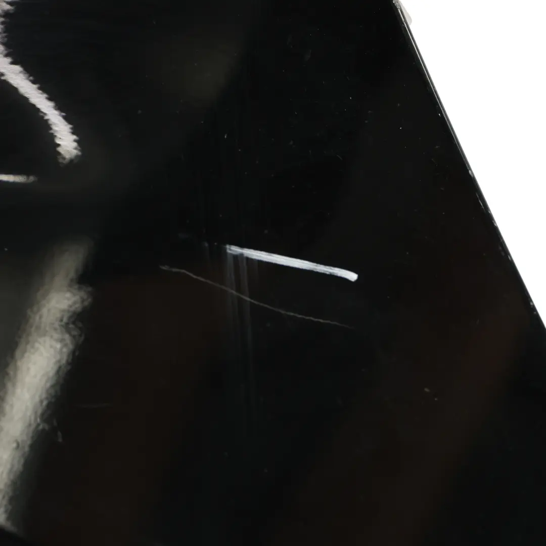 Pannello laterale anteriore sinistro Ala Obsidian Black - 197 per Mercedes ML W164 con numero di parte A1648810101 Mercedes ML W164 Pannello laterale anteriore sinistro Ala Obsidian Black - 197 - SKU A1648810101-OB1 - Numero di parte A1648810101