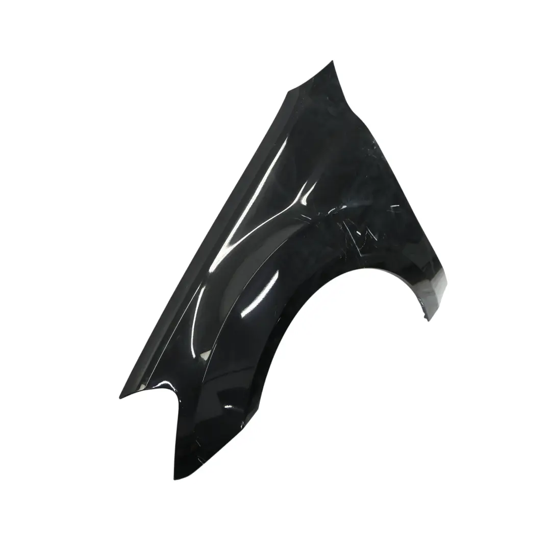 Pannello laterale anteriore sinistro Ala Obsidian Black - 197 per Mercedes ML W164 con numero di parte A1648810101 Mercedes ML W164 Pannello laterale anteriore sinistro Ala Obsidian Black - 197 - SKU A1648810101-OB1 - Numero di parte A1648810101