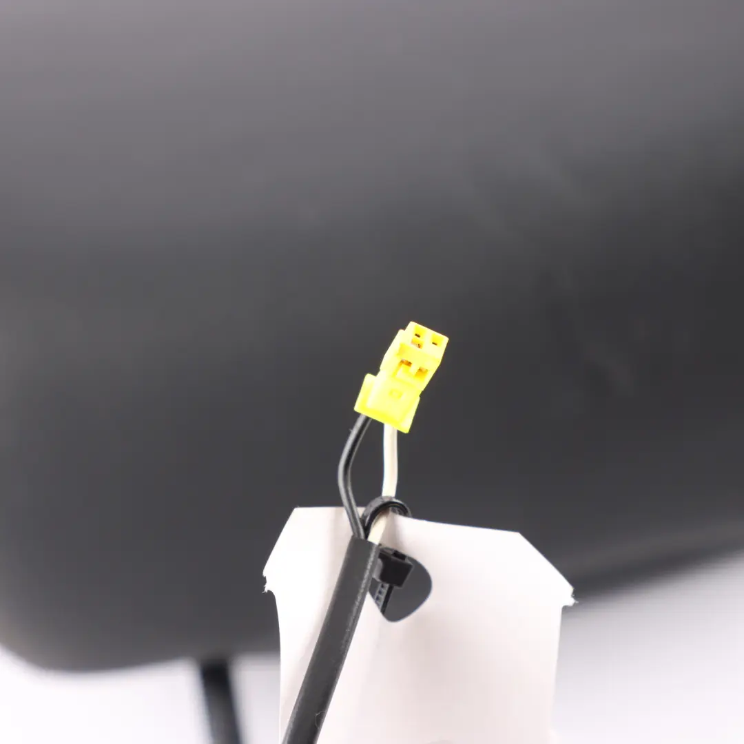 Reposacabezas Asiento Delantero Izquierdo Derecho Cuero Negro para Mercedes X164 con número de pieza A1649703850 Mercedes X164 Reposacabezas Asiento Delantero Izquierdo Derecho Cuero Negro - SKU A1649703850 - Número de pieza A1649703850