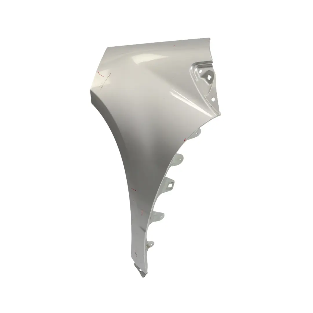 Guardabarros lateral izquierdo delantero Polar Silver - 761 para Mercedes W169 con número de pieza A1698810101 Mercedes W169 Guardabarros lateral izquierdo delantero Polar Silver - 761 - SKU A1698810101-PLS1 - Número de pieza A1698810101