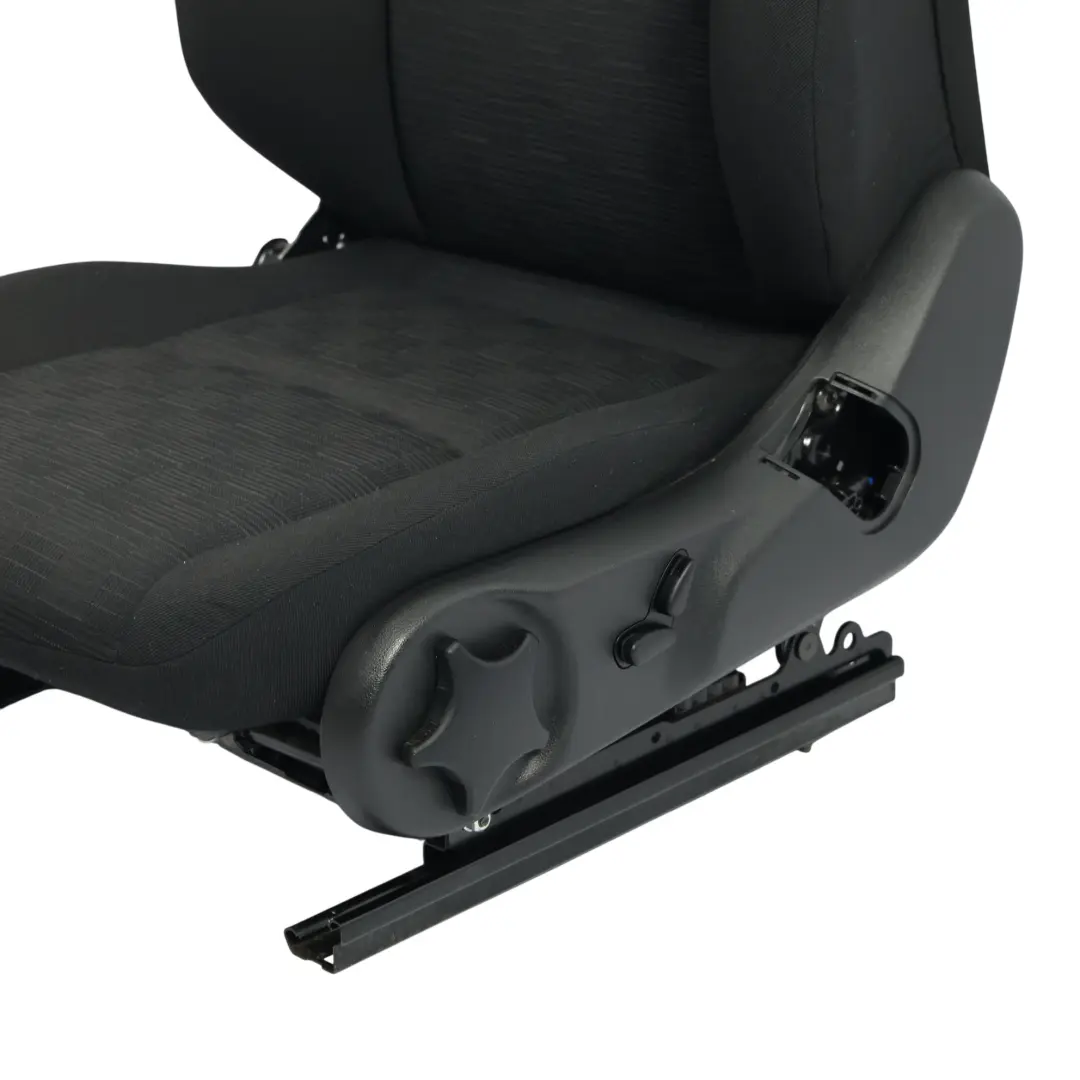 Mercedes W203 S203 Sedile Anteriore Elettrico In Tessuto Nero Antracite Sinistro - SKU A2039105447-2 - Numero di parte A2039105447