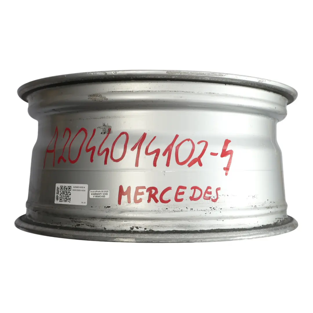 Mercedes W204 AMG Llanta Delantera De Aleación Plateada 18" ET:50 8J - SKU A2044014102-4 - Número de pieza A2044014102