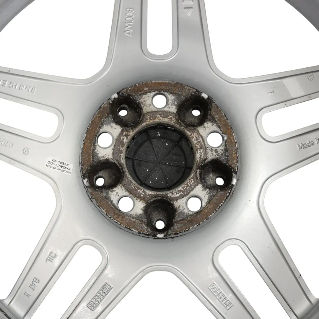 Felga Aluminiowa Srebrna Przód 18" ET:50 8J do Mercedes W204 AMG o numerze A2044014102 Mercedes W204 AMG Felga Aluminiowa Srebrna Przód 18" ET:50 8J - SKU A2044014102-4 - Numer Części A2044014102