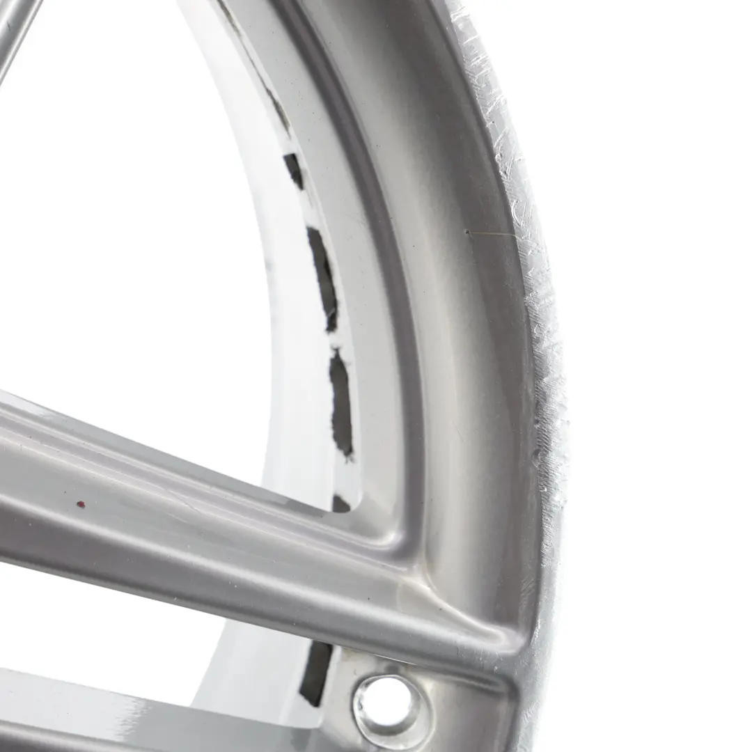 Llanta Delantera De Aleación Plateada 18" ET:50 8J para Mercedes W204 AMG con número de pieza A2044014102 Mercedes W204 AMG Llanta Delantera De Aleación Plateada 18" ET:50 8J - SKU A2044014102-4 - Número de pieza A2044014102