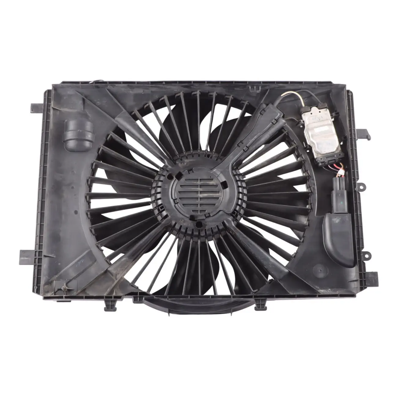 Mercedes W204 W212 Radiator Pack Engine Cooling Fan Shroud A2045000393