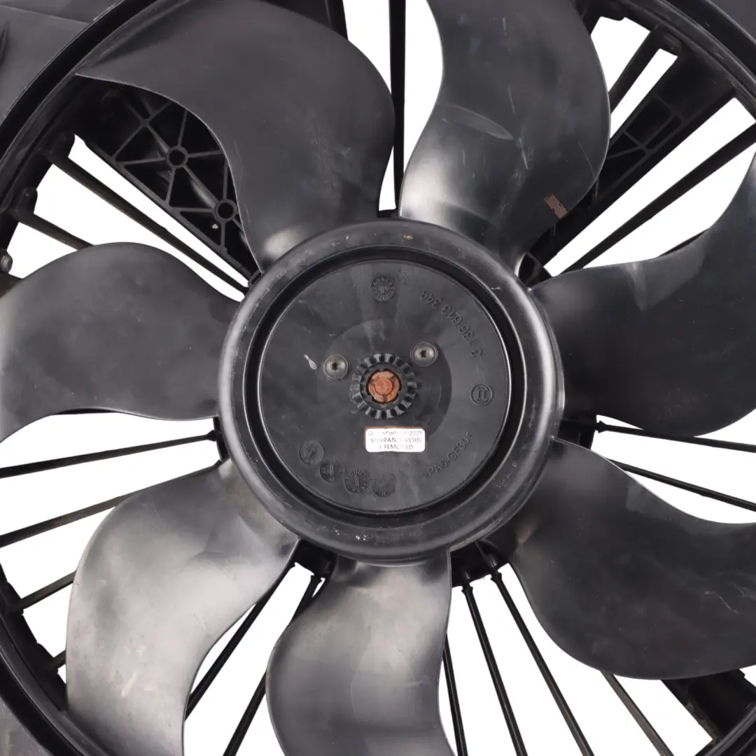 Refroidissement Moteur Ventilateur pour Mercedes W204 W212 à propos du numéro de pièce A2045000393 Mercedes W204 W212 Refroidissement Moteur Ventilateur - SKU A2045000393 - Numéro de pièce A2045000393