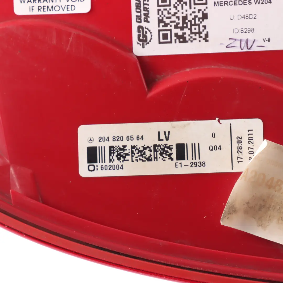 Rücklicht Seitenverkleidung Licht hinten rechts für Mercedes W204 Kombi mit Teilenummer A2048206564 Mercedes W204 Kombi Rücklicht Seitenverkleidung Licht hinten rechts - SKU A2048206564-2 - Teilenummer A2048206564