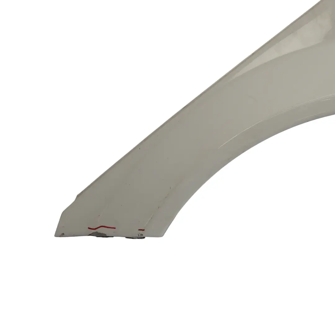 Mercedes W204 Guardabarros Lateral AMG C63 Delantero Izquierdo Polar White - 149 - SKU A2048800718-POL - Número de pieza A2048800718