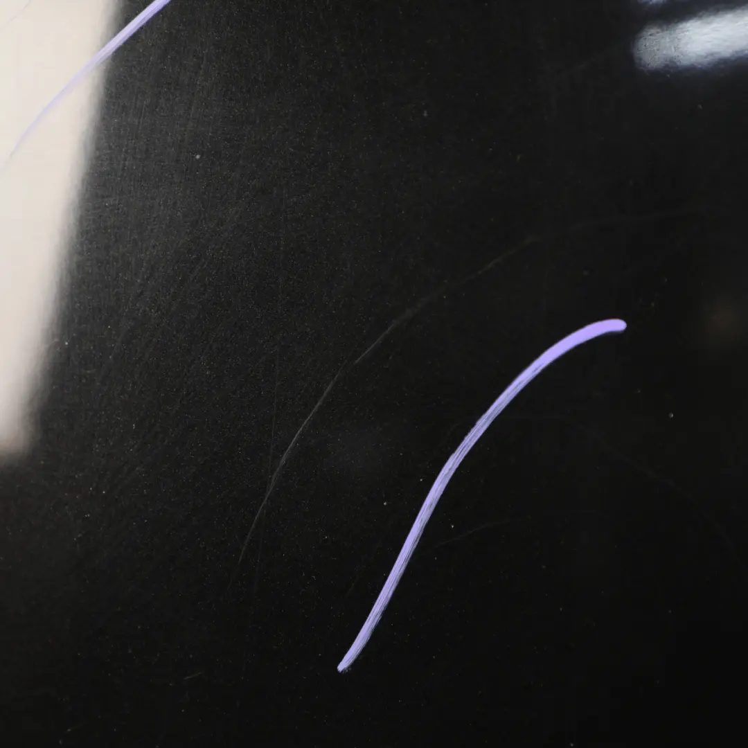 Maska Silnika Obsidian Black - 197 do Mercedes W204 o numerze A2048800957 Mercedes W204 Maska Silnika Obsidian Black - 197 - SKU A2048800957-OB1 - Numer Części A2048800957