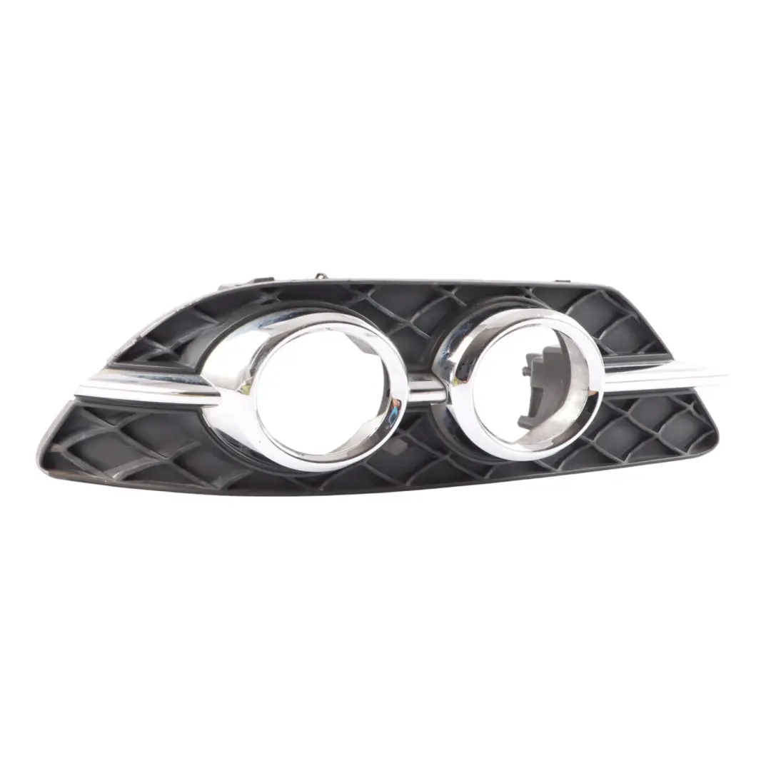 Mercedes W204 Rejilla Inferior Parachoques Delantero Derecho - SKU A2048803524 - Número de pieza A2048803524