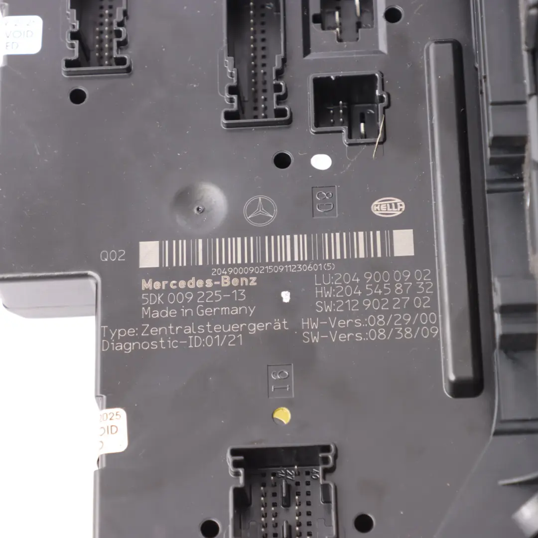  Fuse Box Mercedes W204 Rear SAM Relay Fuse Box Control Module - SKU A2049000902 - Part number A2049000902