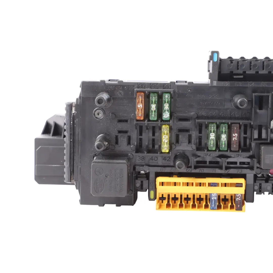  Caja fusibles Mercedes W204 Módulo control fusibles relé SAM trasero - SKU A2049000902 - Número de pieza A2049000902