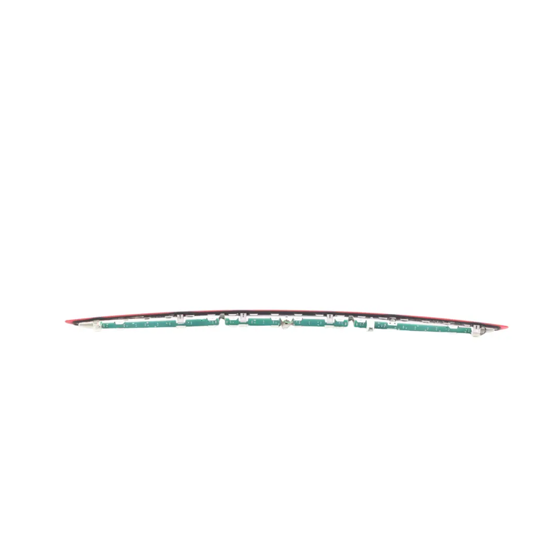 Mercedes W204 Kombi Tylne Trzecie Światło Stopu - SKU A2049062601 - Numer Części A2049062601