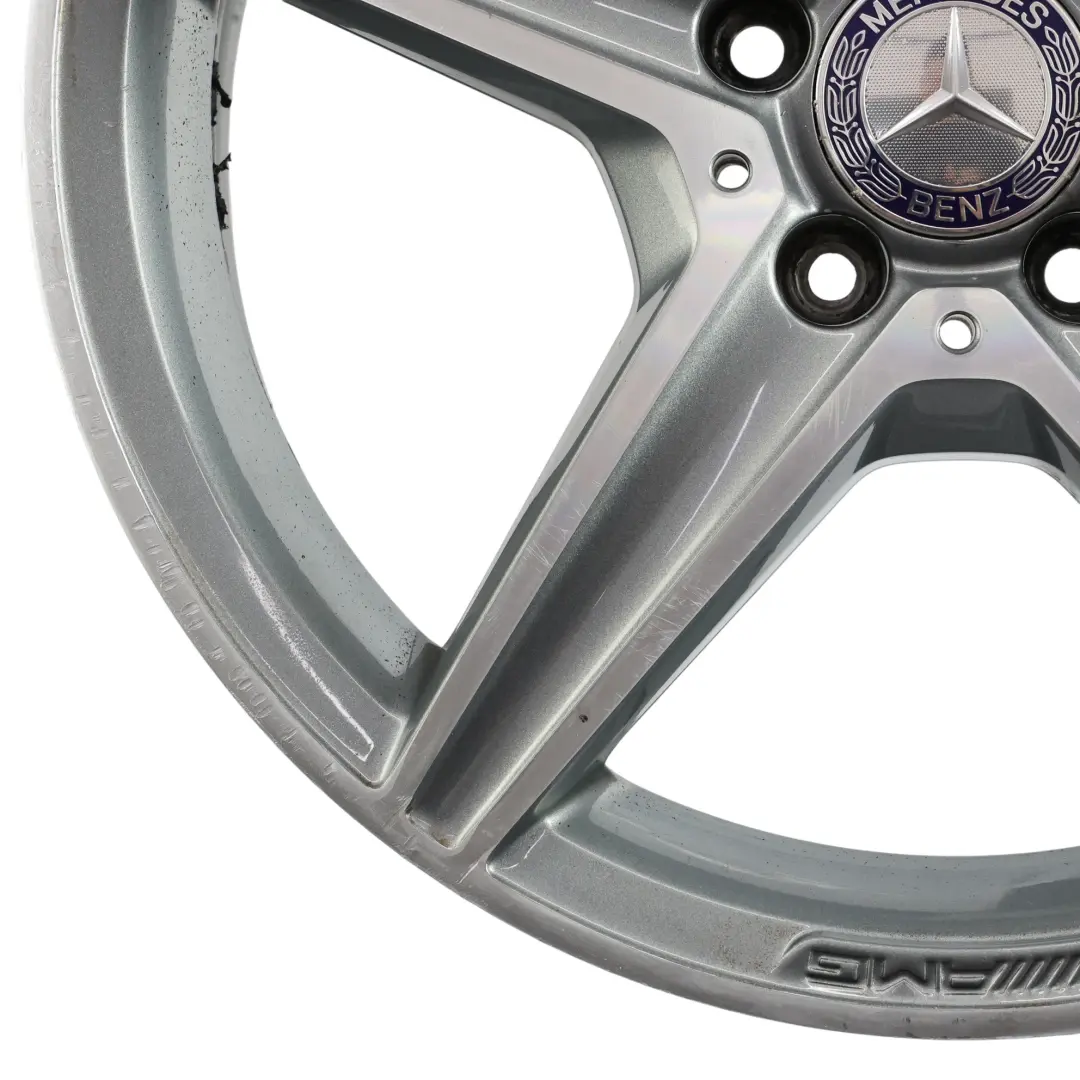 Cerchio In Lega 5 Razze Himalaya Grey 18" 7,5J per Mercedes W205 AMG con numero di parte A2054011100 Mercedes W205 AMG Cerchio In Lega 5 Razze Himalaya Grey 18" 7,5J - SKU A2054011100-1 - Numero di parte A2054011100