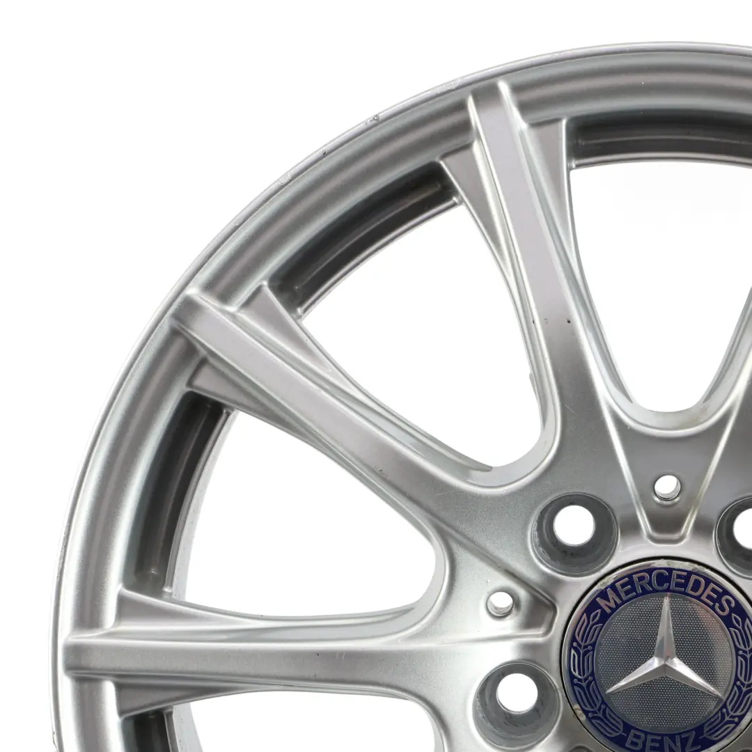 Cerchio In Lega Argento 16'' 6,5J ET:38 10 Razze per Mercedes W205 con numero di parte A2054012400 Mercedes W205 Cerchio In Lega Argento 16'' 6,5J ET:38 10 Razze - SKU A2054012400-2 - Numero di parte A2054012400