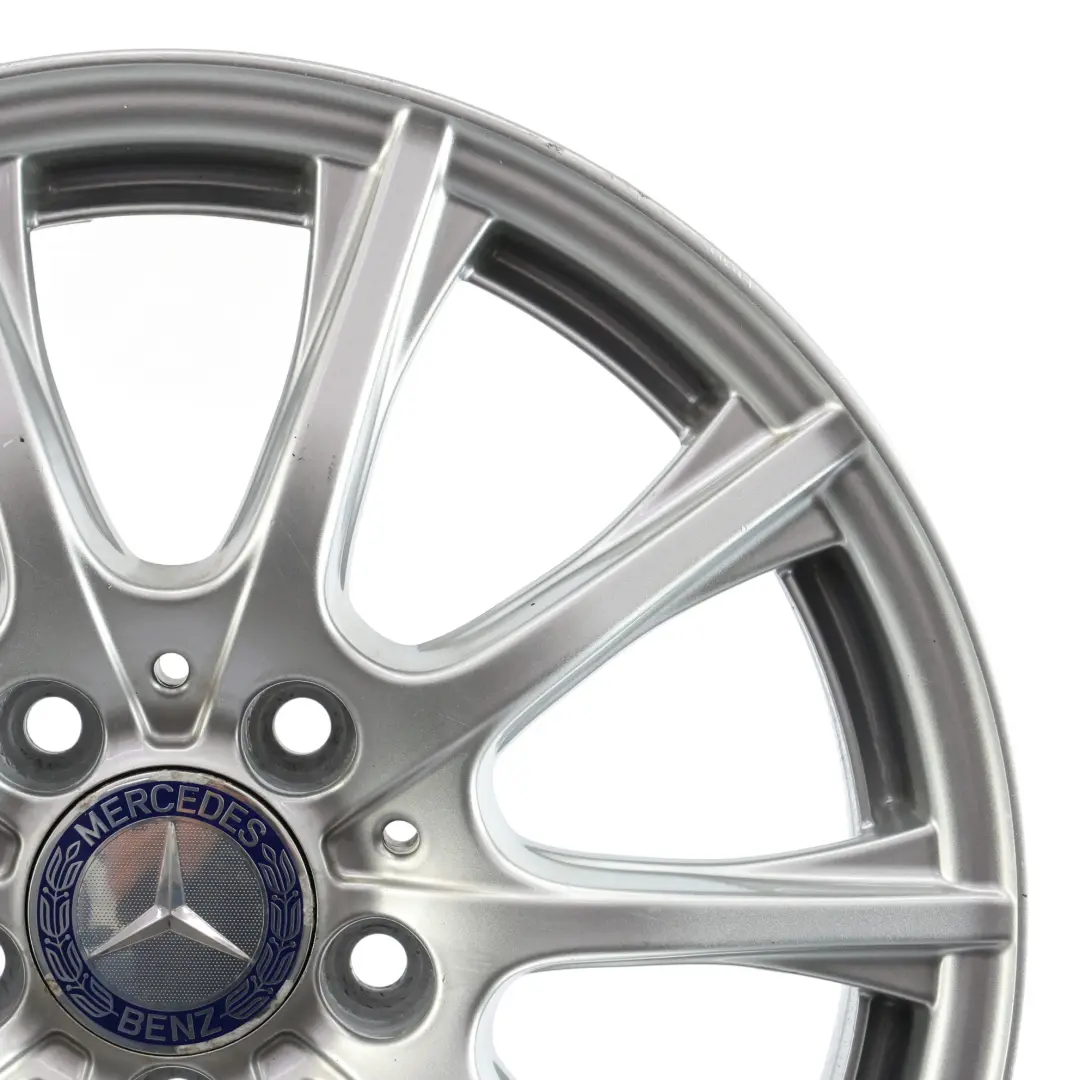 Cerchio In Lega Argento 16'' 6,5J ET:38 10 Razze per Mercedes W205 con numero di parte A2054012400 Mercedes W205 Cerchio In Lega Argento 16'' 6,5J ET:38 10 Razze - SKU A2054012400-2 - Numero di parte A2054012400