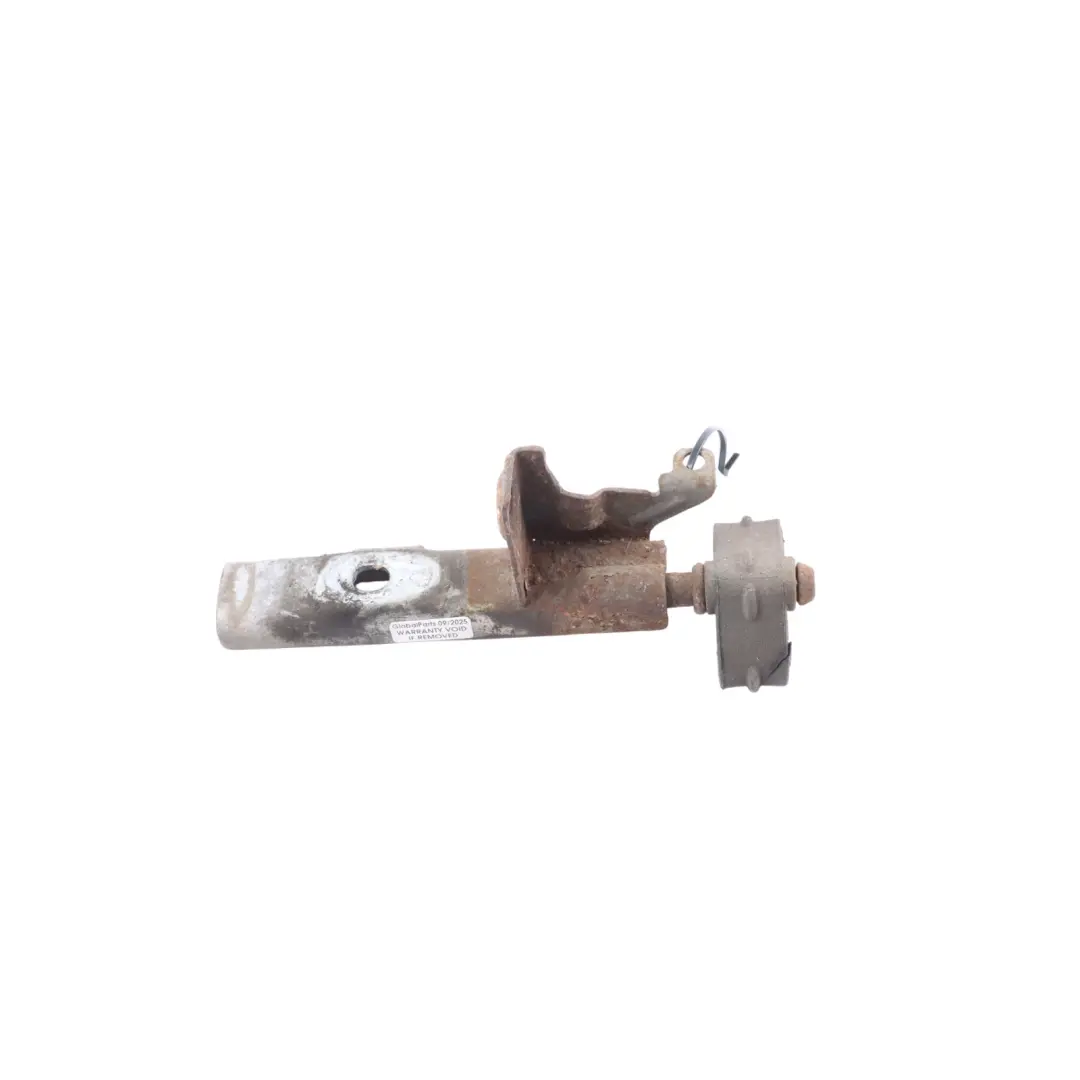 Mercedes C205 W205 Auspuffrohrhalterung Halterung Links - SKU A2054902440 - Teilenummer A2054902440