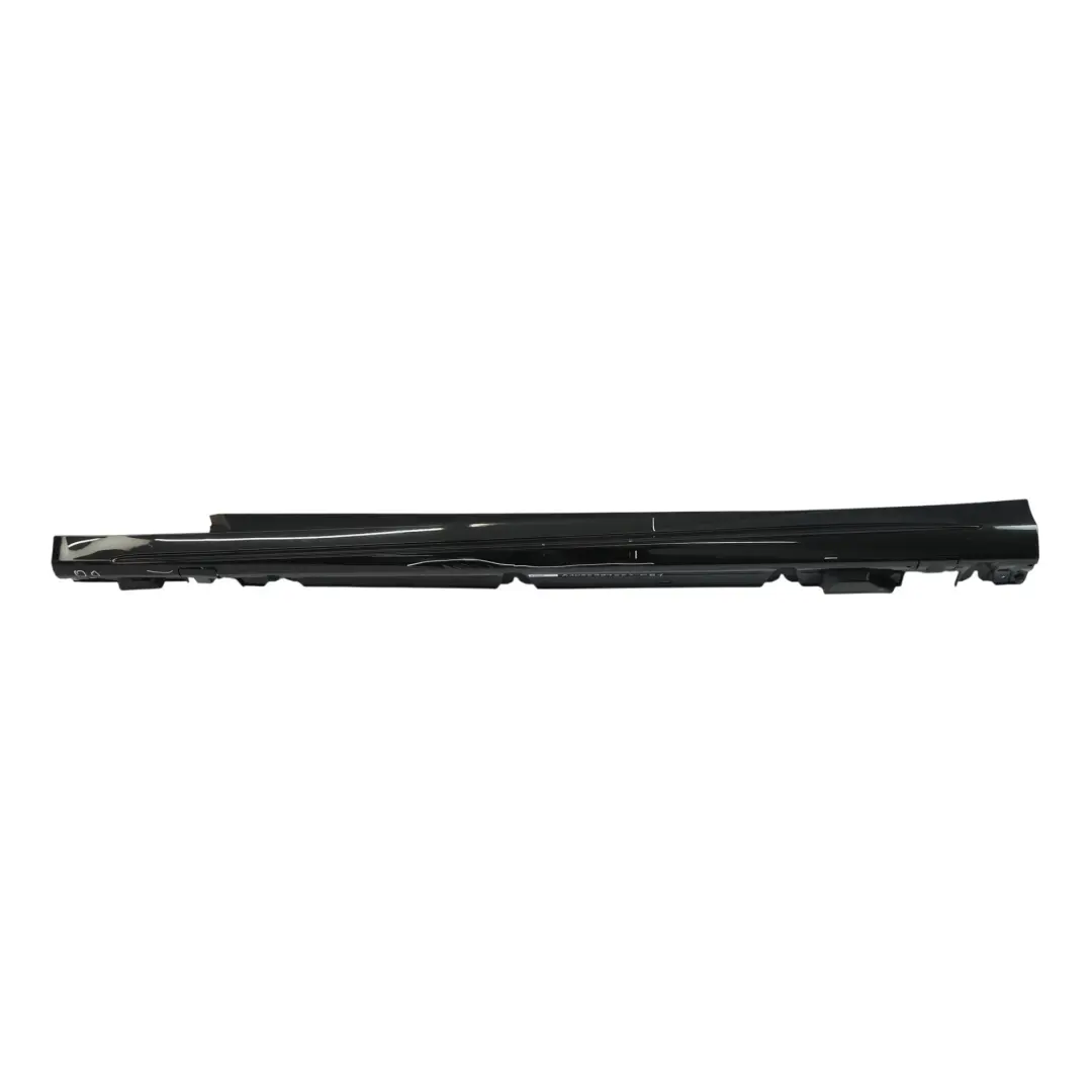 Mercedes W205 Minigonna Laterale Sinistra Copertura Soglia Obsidian Black - 197 - SKU A2056981354-OB1 - Numero di parte A2056981354