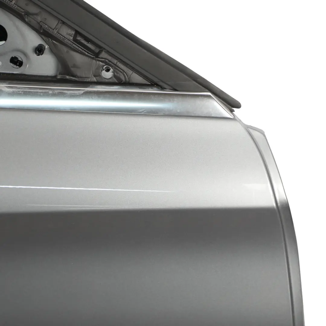 Mercedes W205 Door Front Right O/S Palladium Silver Metallic - 792 - SKU A2057200205-PAL - Part number A2057200205