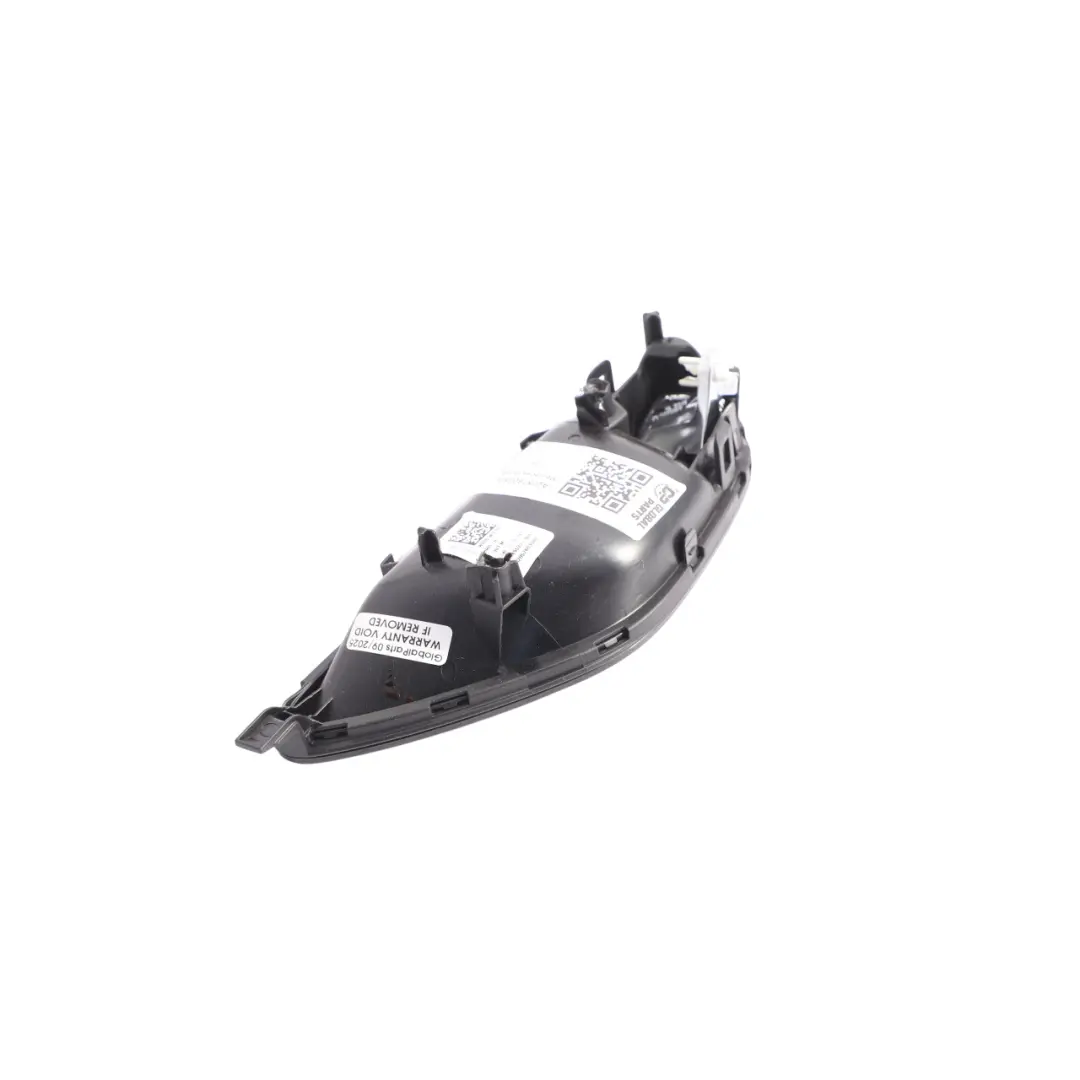 Mercedes C205 Interior Manija Puerta Tarjeta Trasera Izquierda - SKU A2057603500 - Número de pieza A2057603500