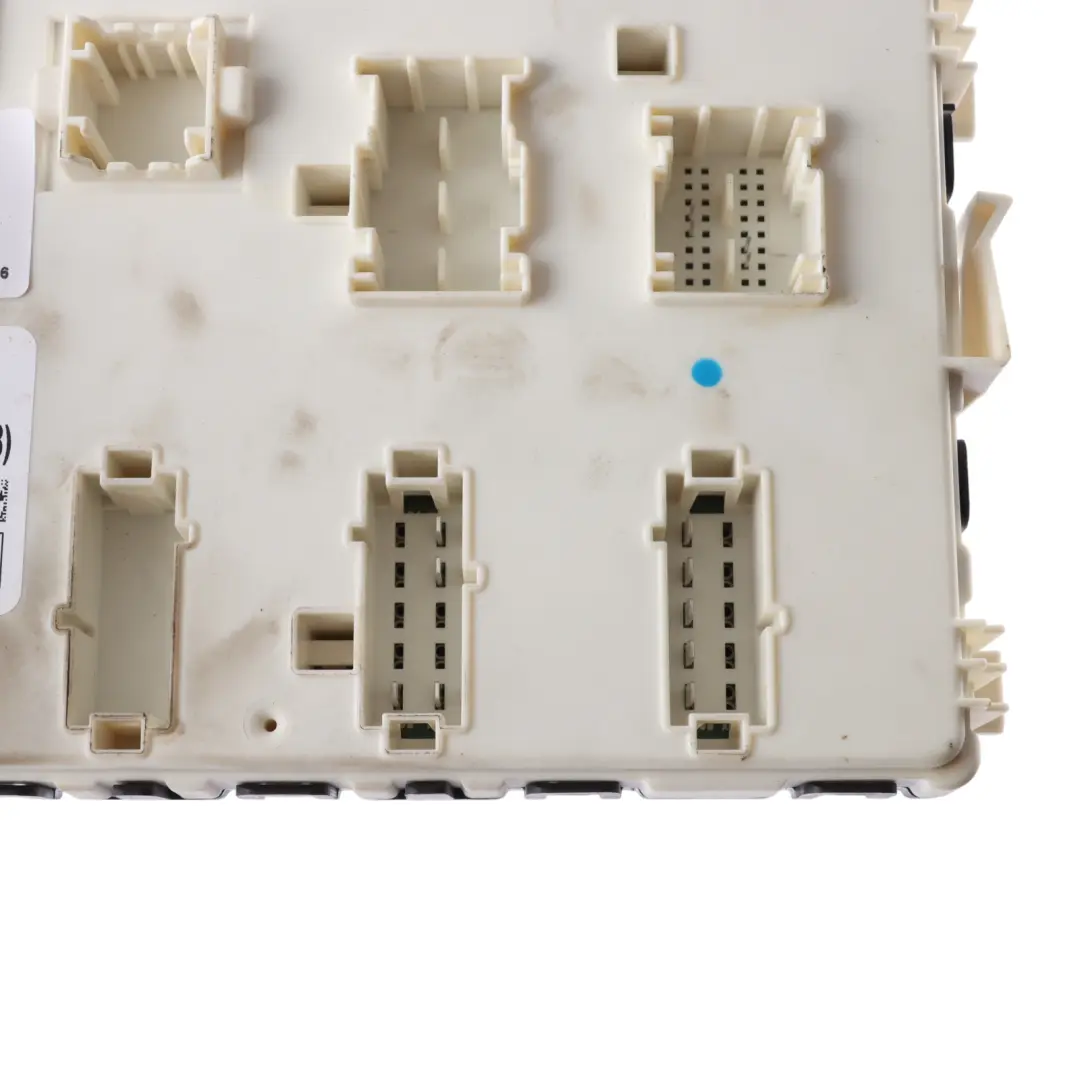 Karosserie Steuergerät Einheit ECU für Mercedes W205 BCM mit Teilenummer A2059007339 Mercedes W205 BCM Karosserie Steuergerät Einheit ECU - SKU A2059007339 - Teilenummer A2059007339