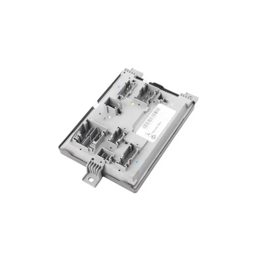 Module Body Control Module Unit SAM BCM to Mercedes C205 W205 Relay with Part number A2059014618 Mercedes C205 W205 Relay Module Body Control Module Unit SAM BCM - SKU A2059014618 - Part number A2059014618