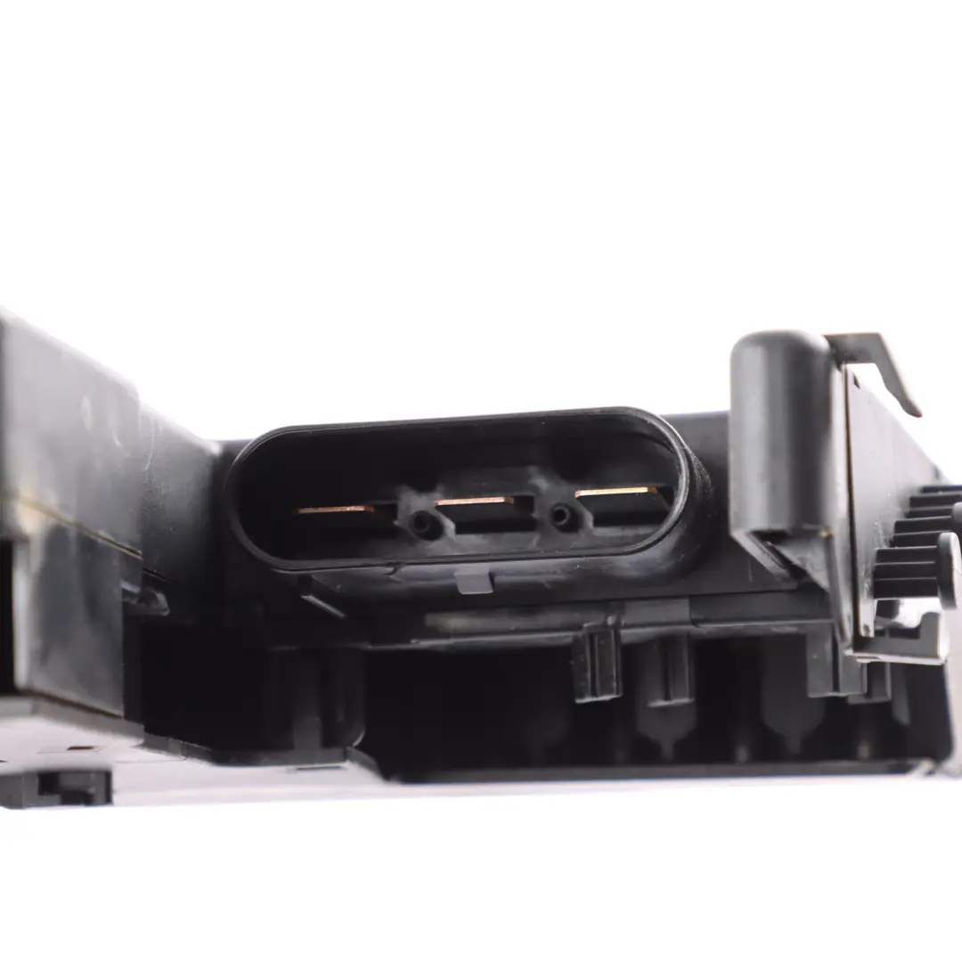 Moduł Rozdziału Zasilania Sterownik do Mercedes W204 o numerze A2075402950 Mercedes W204 Moduł Rozdziału Zasilania Sterownik - SKU A2075402950 - Numer Części A2075402950