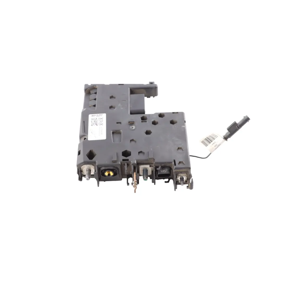 Mercedes W204 Power Distribiuton Battery Fuse Box Control Unit ECU - SKU A2075402950 - Part number A2075402950