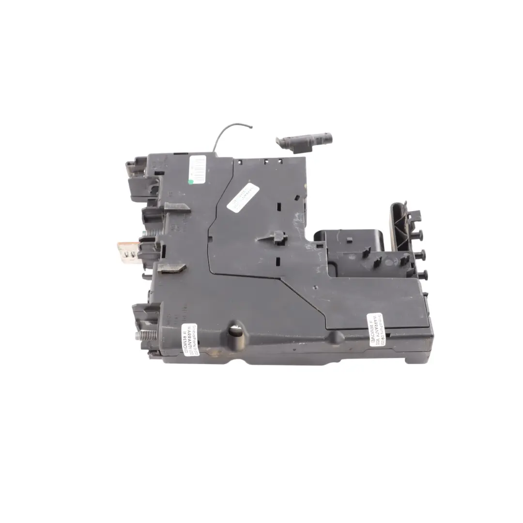 Distribiuton Battery Fuse Box Control Unit ECU to Mercedes W204 Power with Part number A2075402950 Mercedes W204 Power Distribiuton Battery Fuse Box Control Unit ECU - SKU A2075402950 - Part number A2075402950