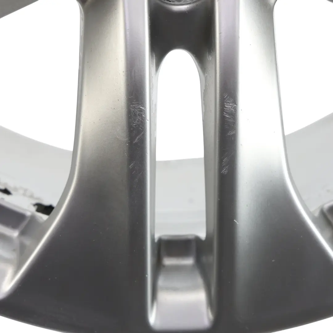 Mercedes W212 Llanta Aleación Plateada 5 Radios Dobles 17" ET:48 8J - SKU A2124010902-1 - Número de pieza A2124010902