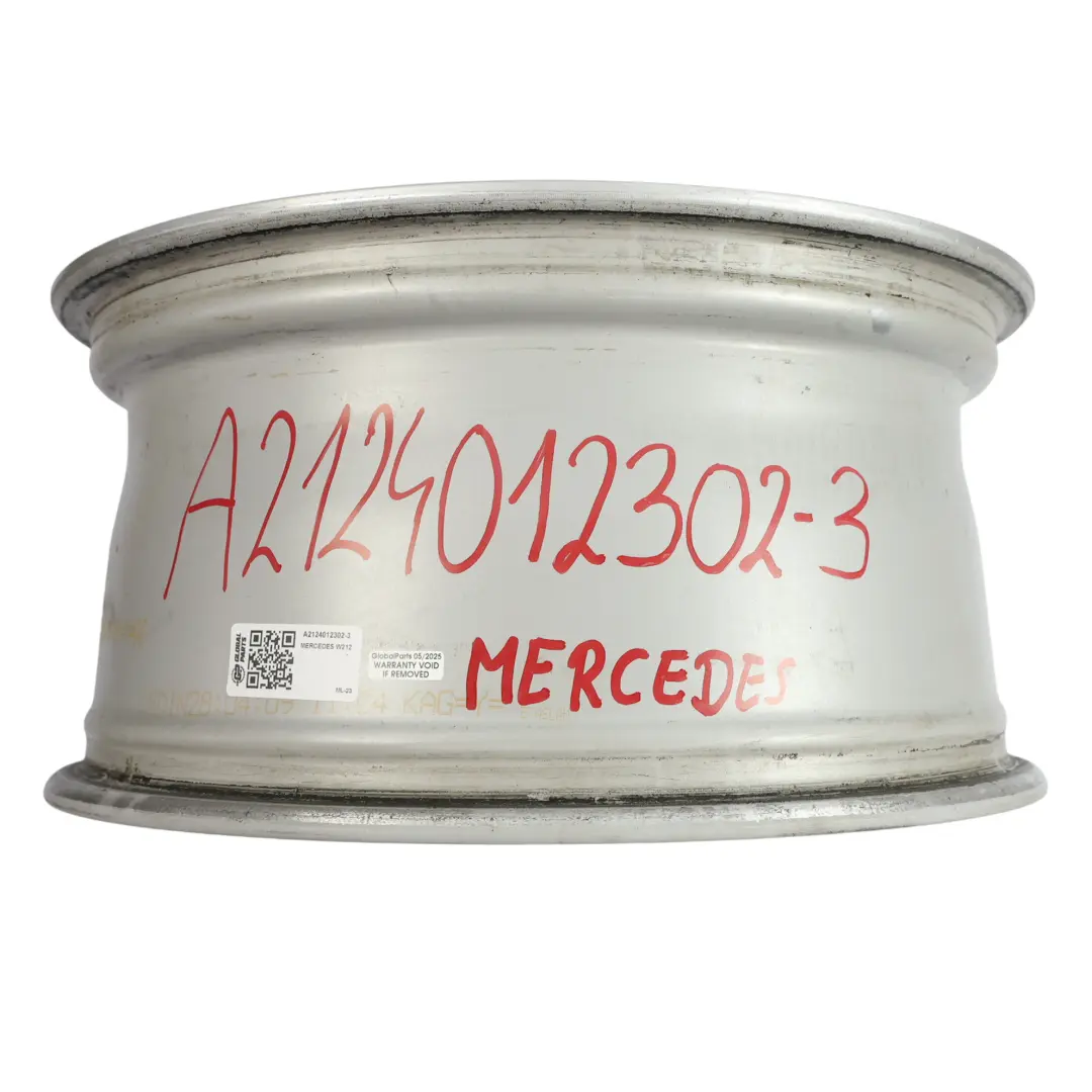Hinterachse Silber Alufelge Felge 18" ET:48 8,5J für Mercedes W212 mit Teilenummer A2124012302 Mercedes W212 Hinterachse Silber Alufelge Felge 18" ET:48 8,5J - SKU A2124012302-3 - Teilenummer A2124012302