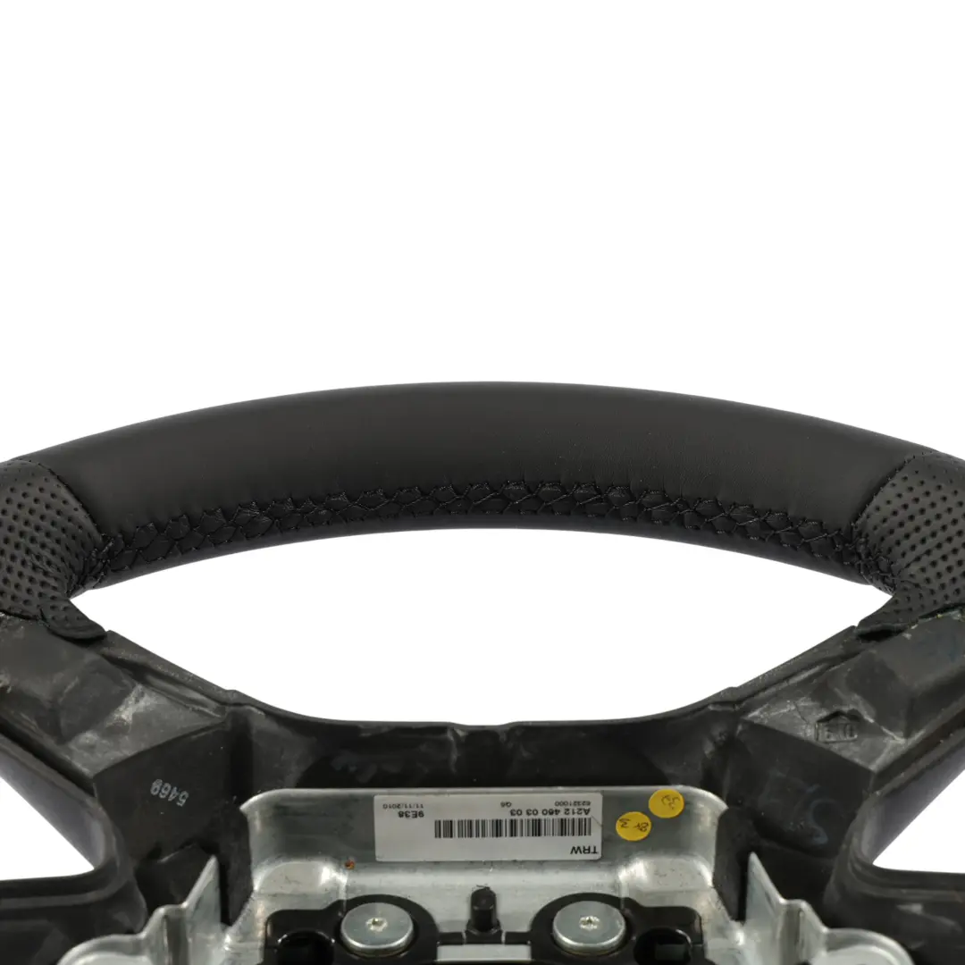  Volant de direction Mercedes W212 NOUVEAU Cuir noir avec fil noir - SKU A2124600303-1 - Numéro de pièce A2124600303