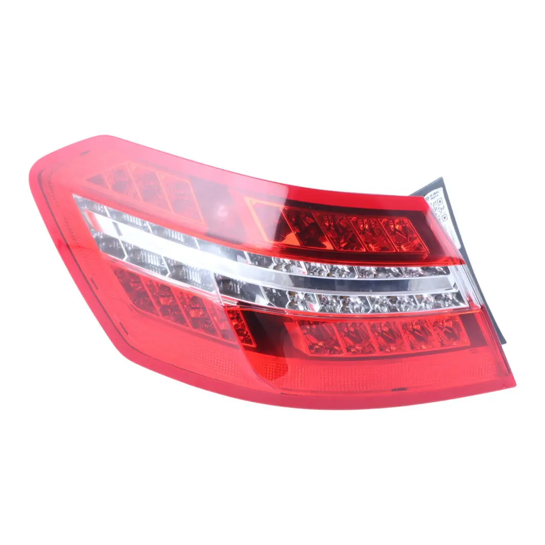 Fanale Posteriore Pannello Laterale Sinistro per Mercedes W212 Berlina con numero di parte A2129066801 Mercedes W212 Berlina Fanale Posteriore Pannello Laterale Sinistro - SKU A2129066801 - Numero di parte A2129066801