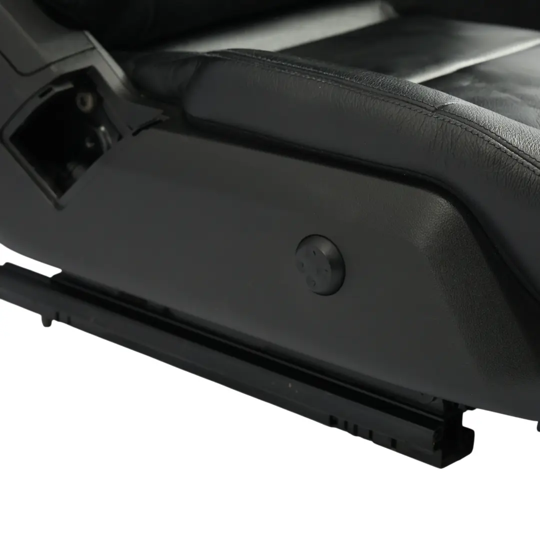 Sedile Anteriore Riscaldato Elettrico Schermo Destro Pelle Nera per Mercedes W212 con numero di parte A2129106247 Mercedes W212 Sedile Anteriore Riscaldato Elettrico Schermo Destro Pelle Nera - SKU A2129106247-1 - Numero di parte A2129106247